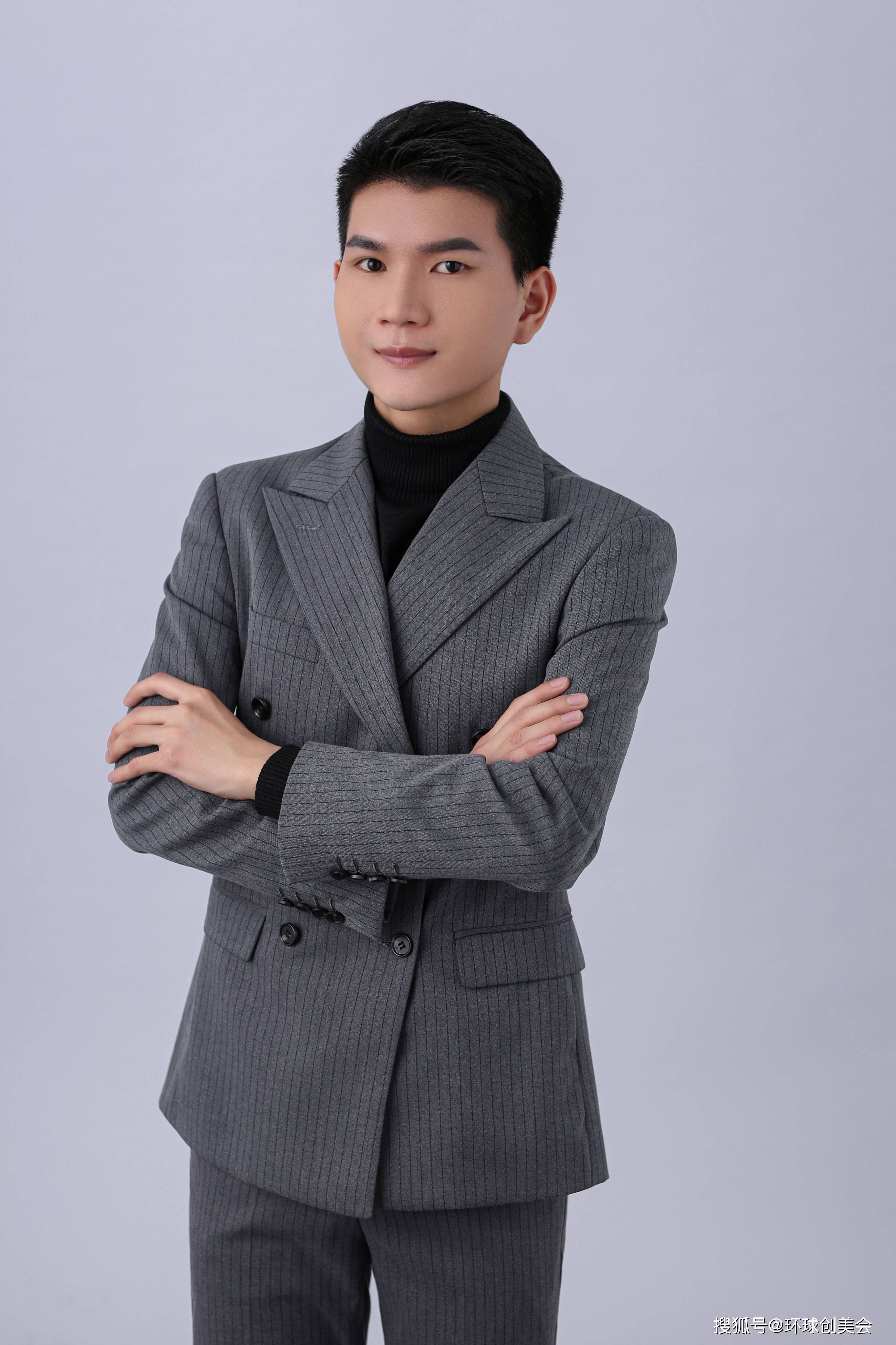 杨华 UI/UX设计总监